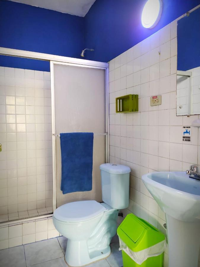 Hostal La Casa Tolena Quito - Ecuador Ξενοδοχείο Εξωτερικό φωτογραφία
