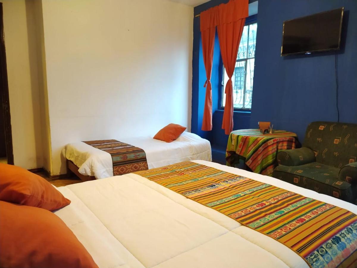 Hostal La Casa Tolena Quito - Ecuador Ξενοδοχείο Εξωτερικό φωτογραφία